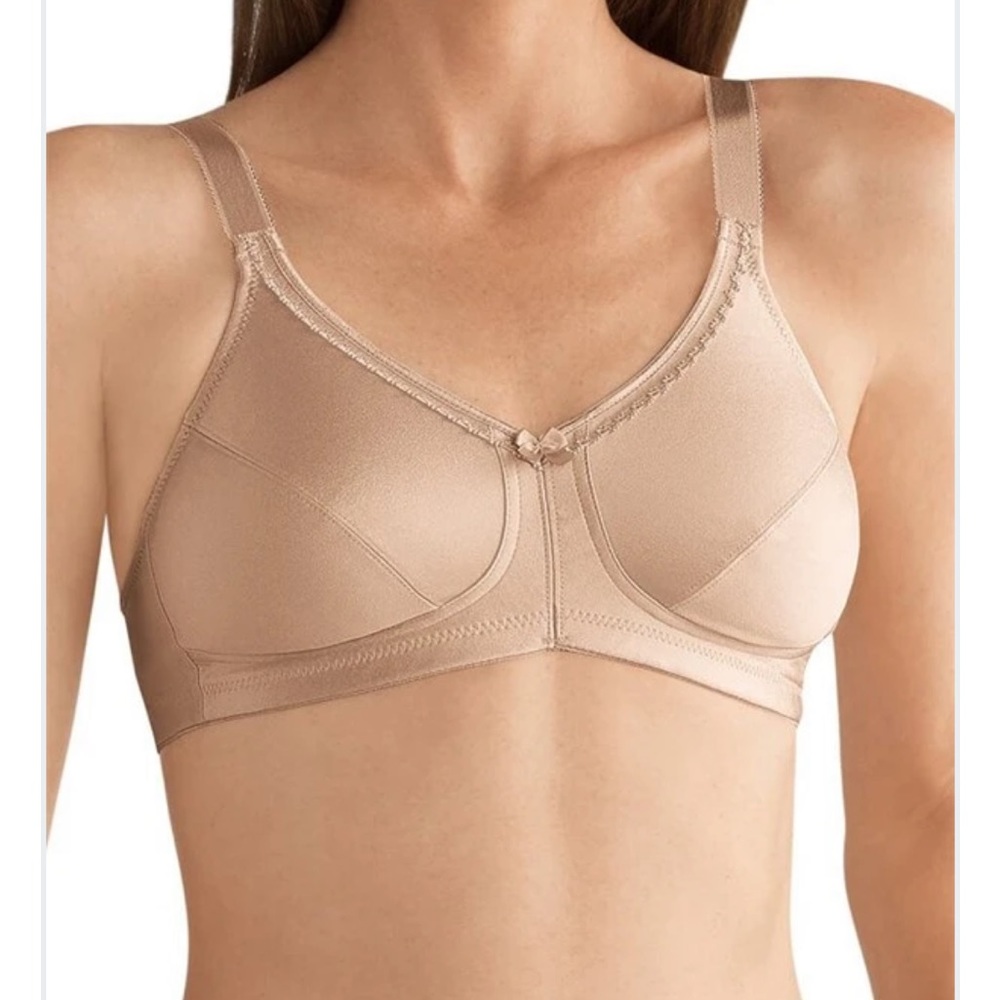 Amoena Rita Mastectomy Bra Size 44D Nude Satin
